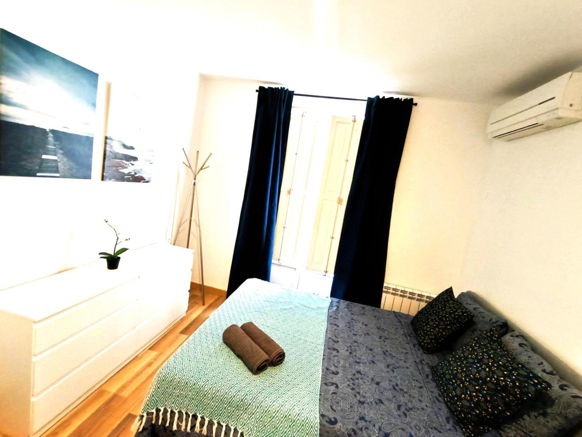 Private Rooms By La Rambla Βαρκελώνη Εξωτερικό φωτογραφία